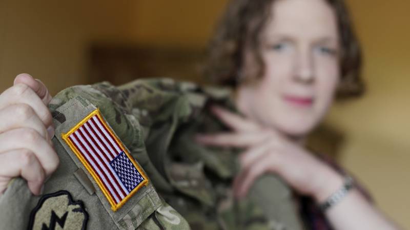 Pentagon plans to discharge transgender service members