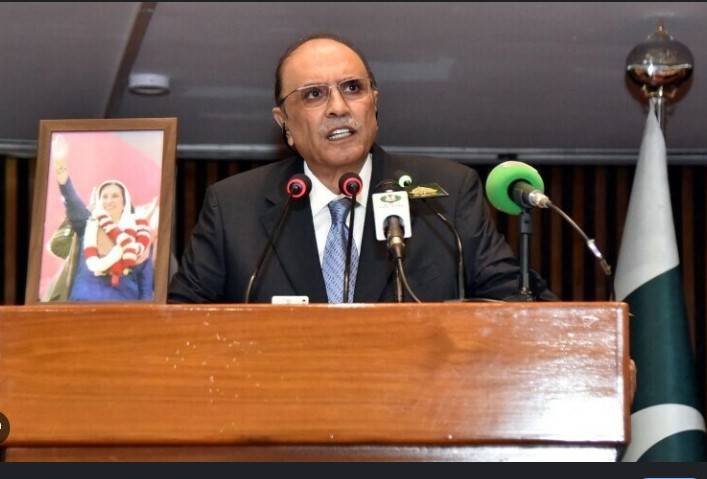 Zardari seeks govt’s performance report for joint session address