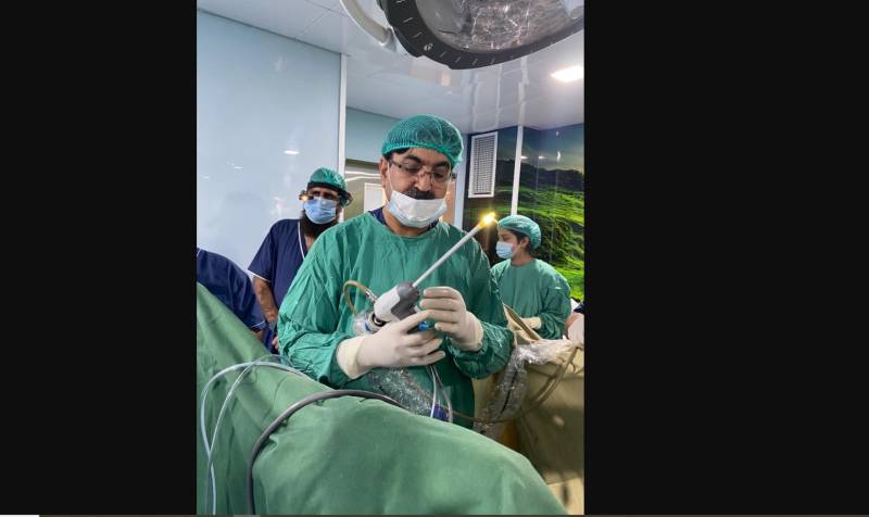 LGH doctors perform complex kidney surgery, giving new life to Balochistan woman