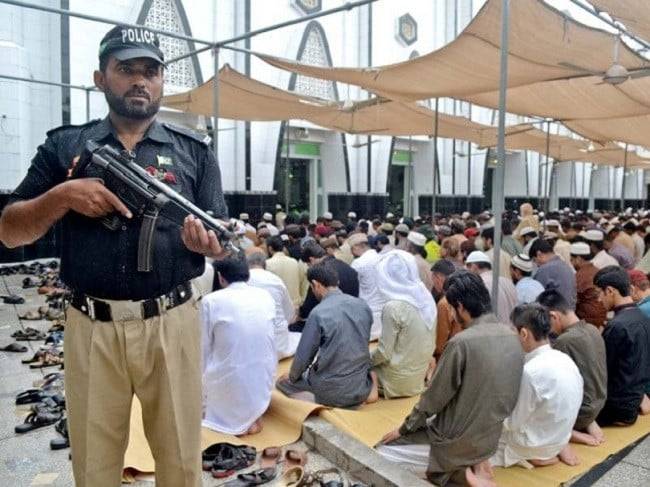 Security alert at mosques, other worship places in Punjab as Ramazan begins