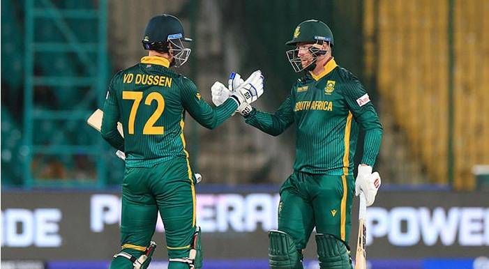 South Africa upstage hapless England to reach Champions Trophy semis