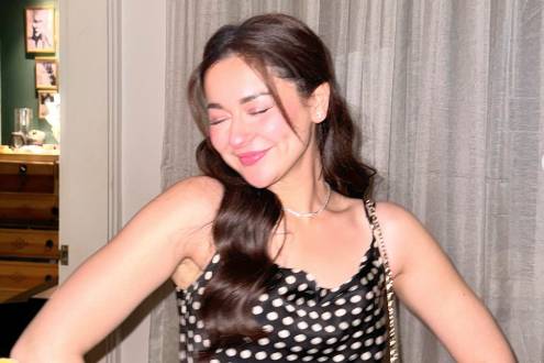 Hania Aamir’s childhood picture wins attention on social media