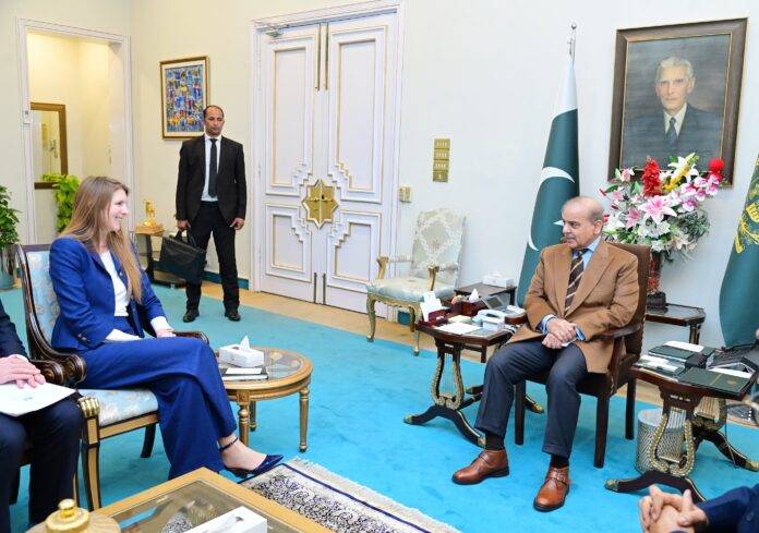 High Commissioner of UK calls on PM