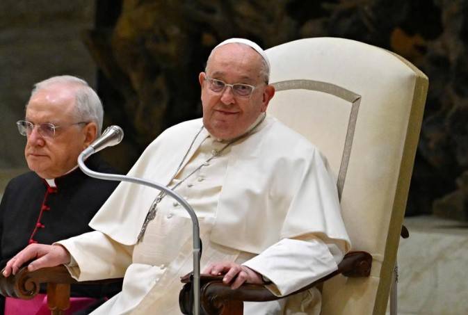 Pope 'slept all night' after two breathing attacks: Vatican