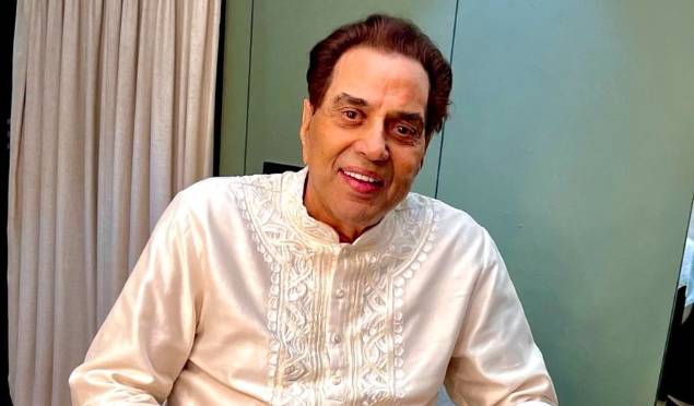 Dharmendra’s stressful quote in new post leaves fans worried