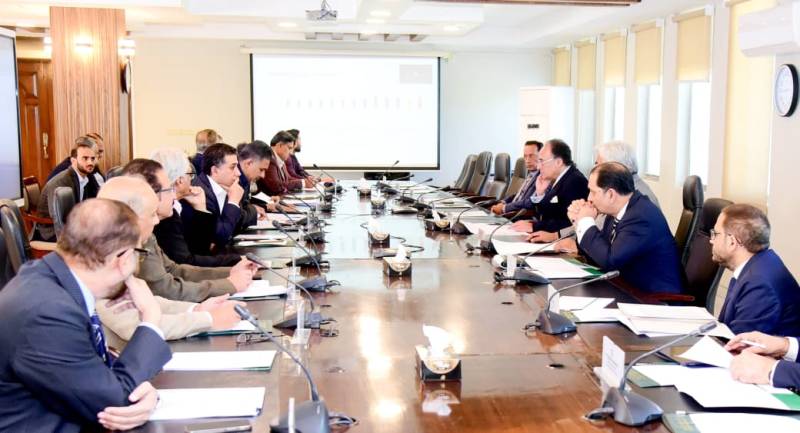 Finance Minister, APTMA discuss textile industry challenges