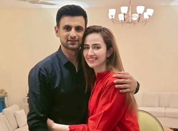 A testament of love! Sana Javed hosts simple & sweet celebration for Shoaib Malik 