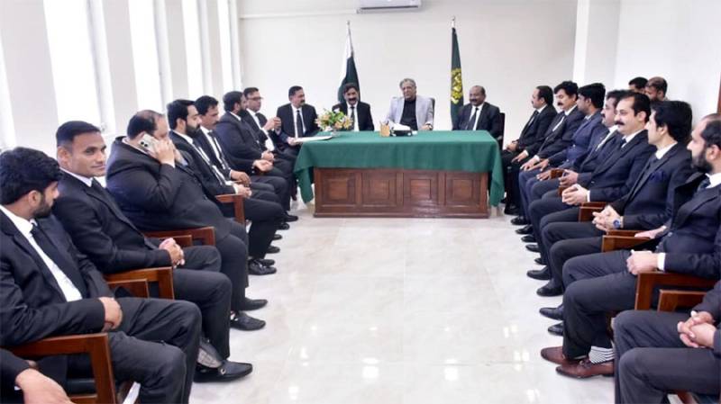 Govt to continue playing role for welfare of lawyers community: Tarar