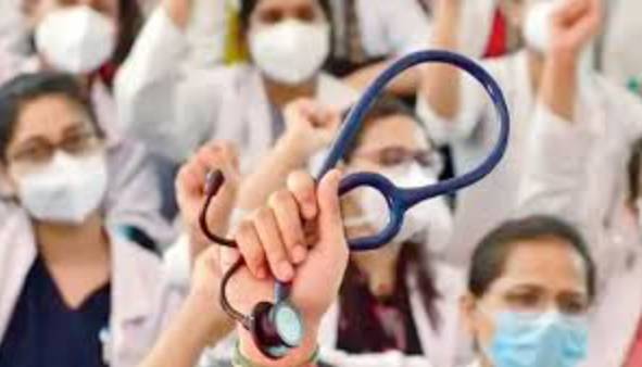 UHS declares MBBS fourth professional result, female students clinch top positions