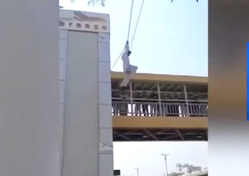 Acrobatic dacoit keeps police on tenterhooks in Karachi