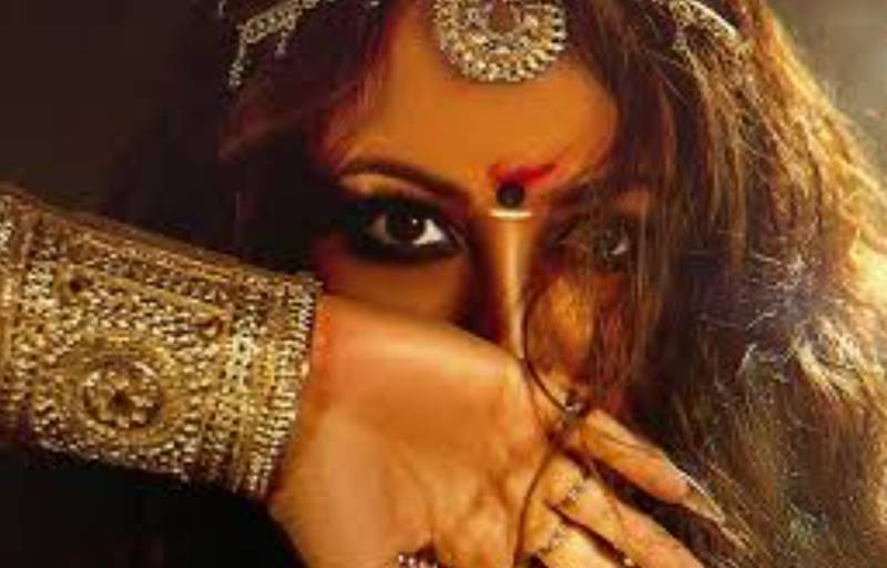 Sonakshi Sinha to make Telugu debut; first-look poster out 