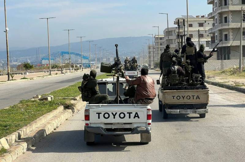 Syria forces beef up security amid reports of mass killings of Alawites