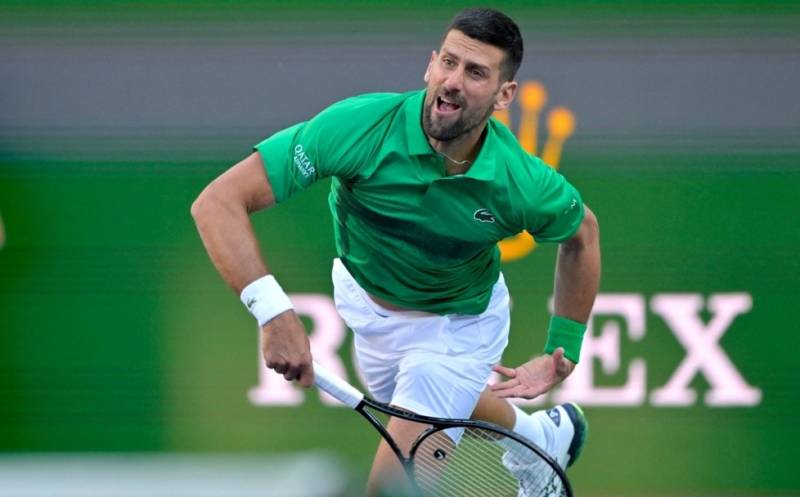 Djokovic crashes out at Indian Wells as Alcaraz sails through