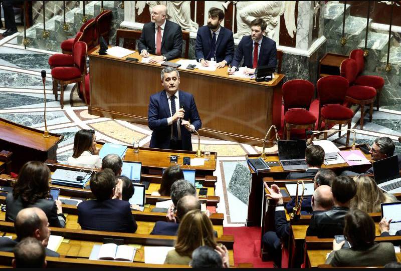 French parliament mulls bill to bring back village bars