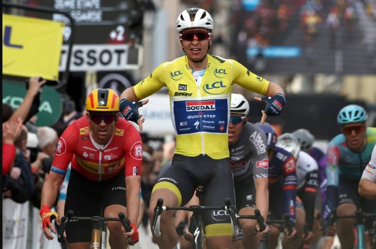 Speed king Merlier doubles up at Paris-Nice