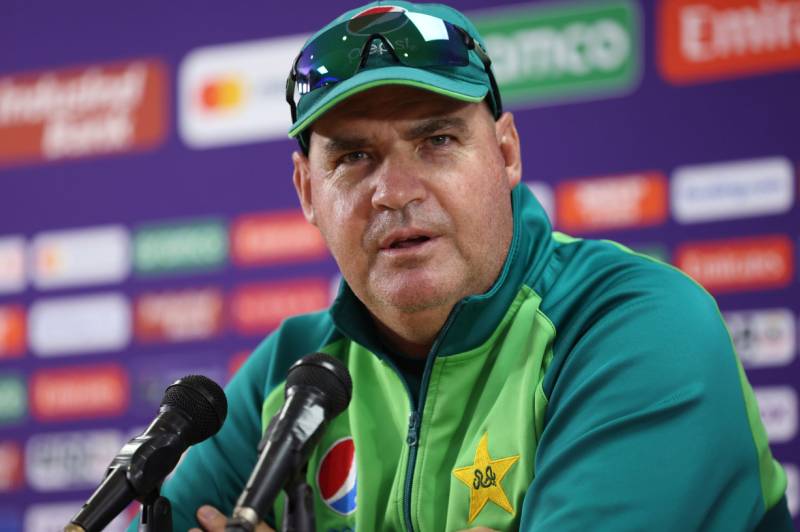 Mickey Arthur backs Jason Gillespie amid Pakistan coaching controversy