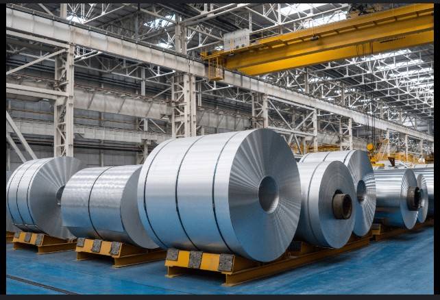 US tariffs of 25% on steel, aluminium imports take effect