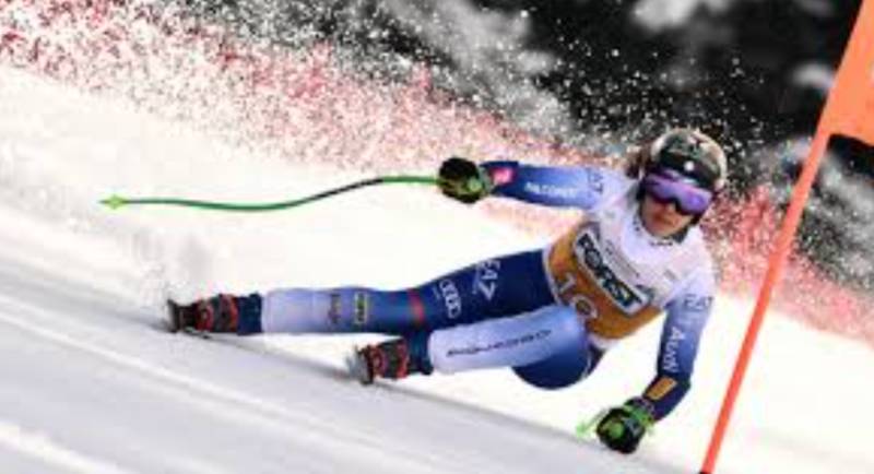 Brignone inches towards World Cup crown at tricky La Thuile super-G