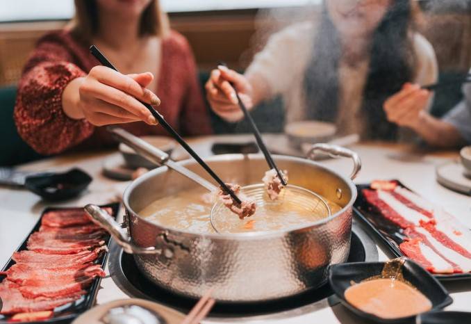 China restaurant chain refunds thousands after diner urinates in hotpot
