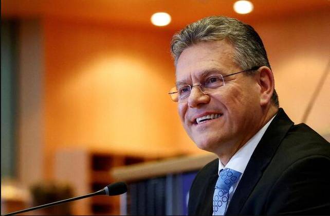 EU trade chief says 'let's move forward' after tariff talks with US