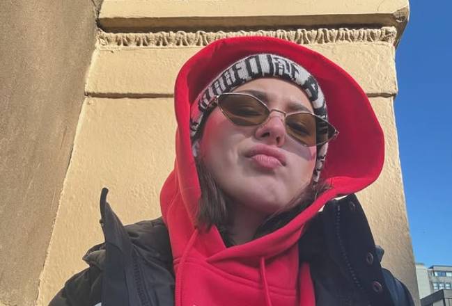 Hania Amir serving street style vibes in Glasgow