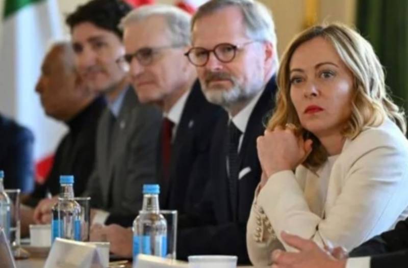 Italy PM says no plans for Italian soldiers on ground in Ukraine