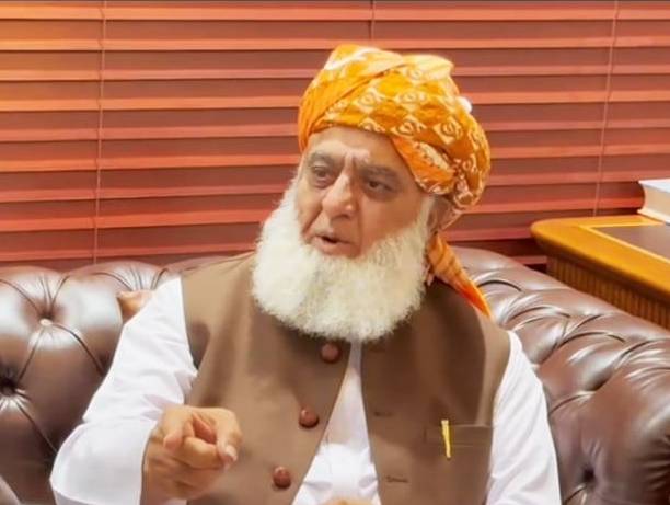 Decision on anti-govt alliance after Eid, says Maulana Fazl