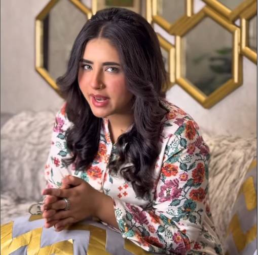 TikTok star Manahil Malik shares photos from her Umrah journey