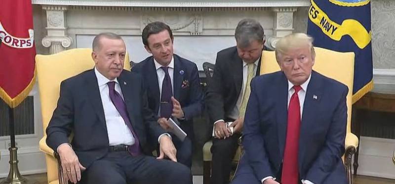 Turkey's Erdogan tells Trump he supports his Ukraine efforts