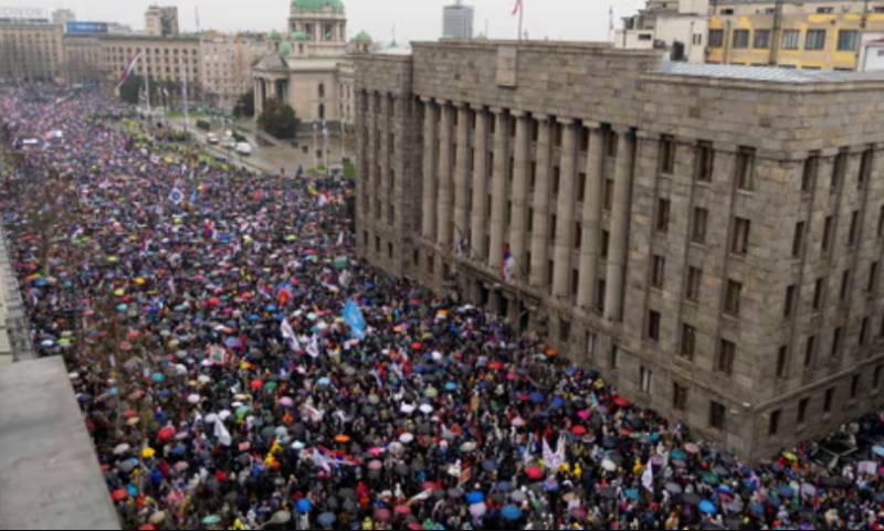 'No going back': Serbia protests heap pressure on government