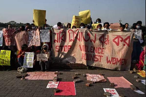 Indonesia activists condemn amendment allowing more military in government