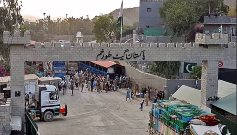 Pak-Afghan flag meeting victory: Torkham border reopens for trade