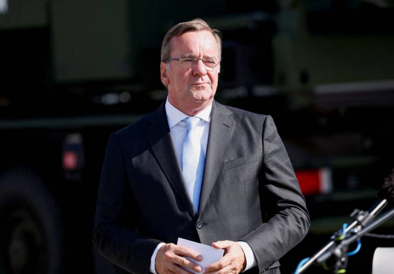 German defence minister plans crisis meet on US-made arms: report