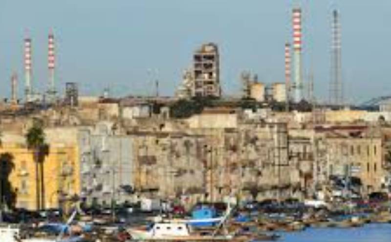 Italy says Baku Steel submits 'best offer' for ex-Ilva plant