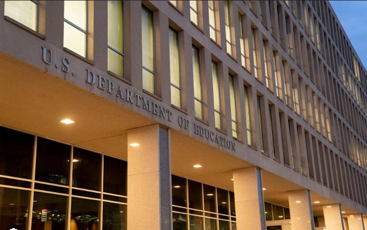 Trump order to dismantle Education Dept expected today