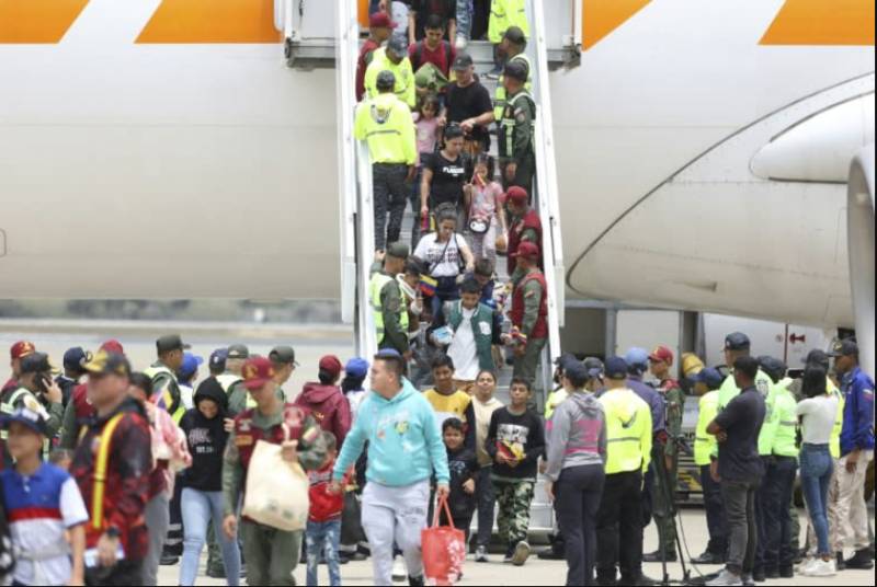 Venezuela agrees to again accept US deportation flights