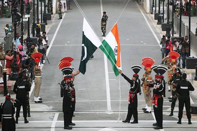 Grand Sehri on Pakistan Day at Wagah Border 