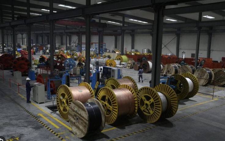 Thieves caught red-handed stealing copper from Pakistan Steel Mills 
