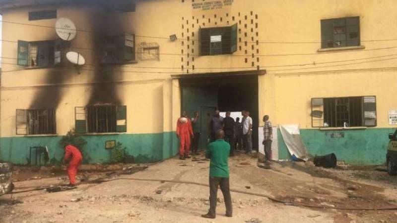 12 prisoners escape in Nigeria jailbreak