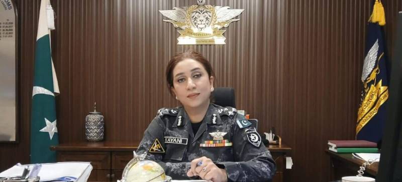 Custom team foils bid to smuggle 102 iPhone at Lahore Airport