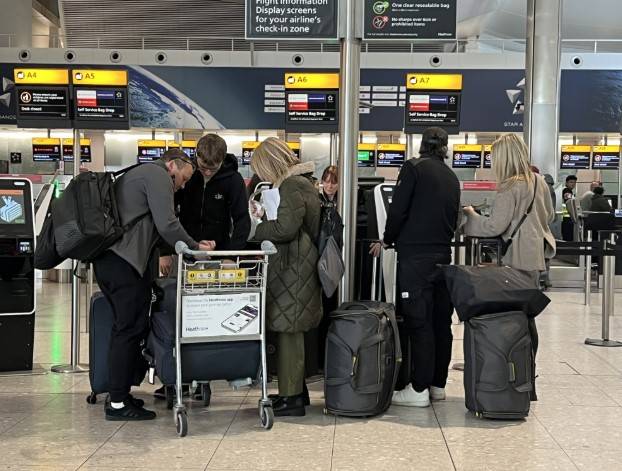 Heathrow airport had 'enough power' to stay open