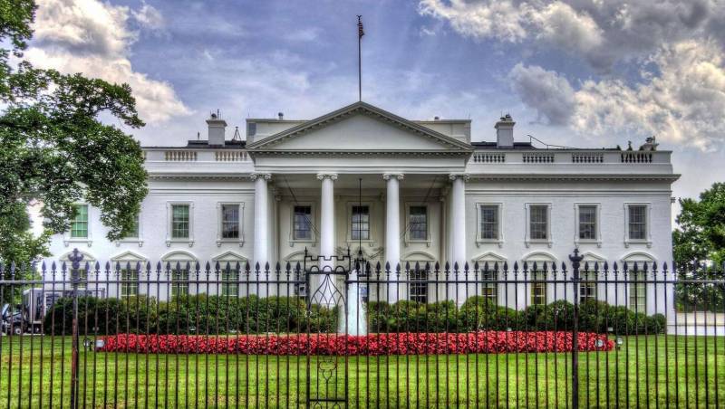 White House confirms journalist was accidentally sent classified war plan