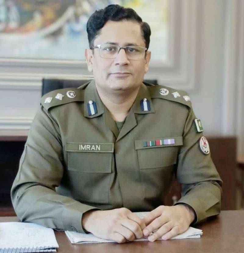  Imran Kishwar returns as Lahore DIG 12 days after resignation 