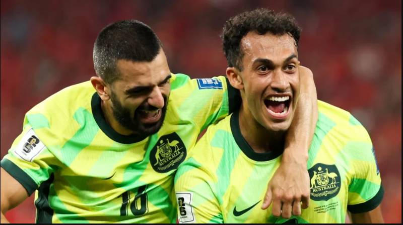 Australia beat China 2-0 to take step nearer to World Cup