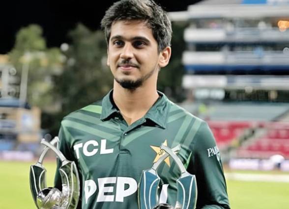 Star batter Saim Ayub returns home after rehab 