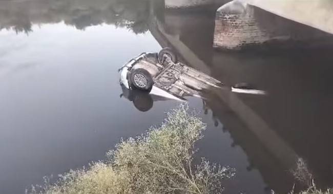 Five of family die after car plunges into Malakand canal