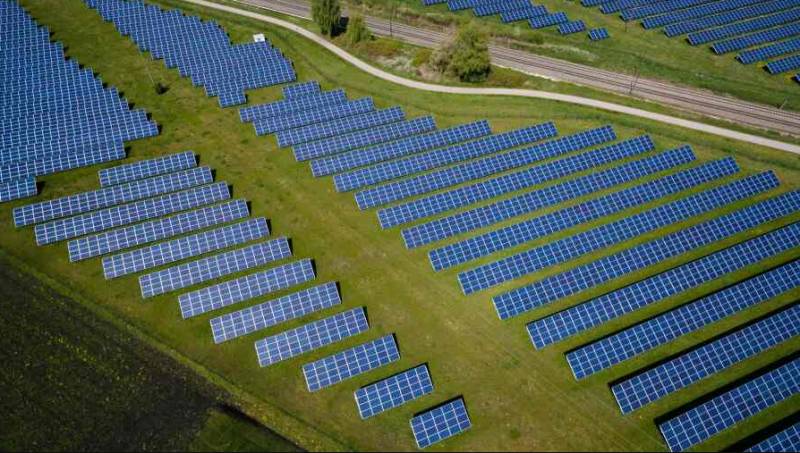 Modi to kick off construction of India-Sri Lanka solar plant