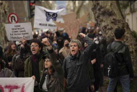 'No news': families' despair over students held in Turkey 