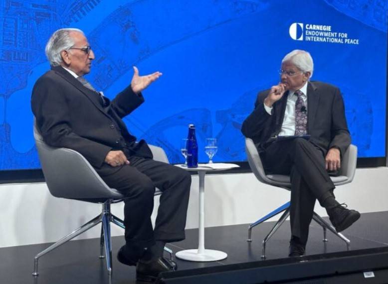 Fatemi urges US to view Pakistan sans any foreign or regional lens