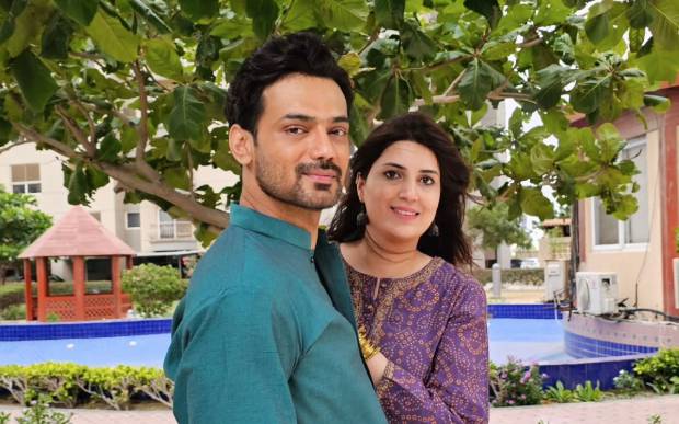 Zahid Ahmed praises wife for choosing him at his lowest